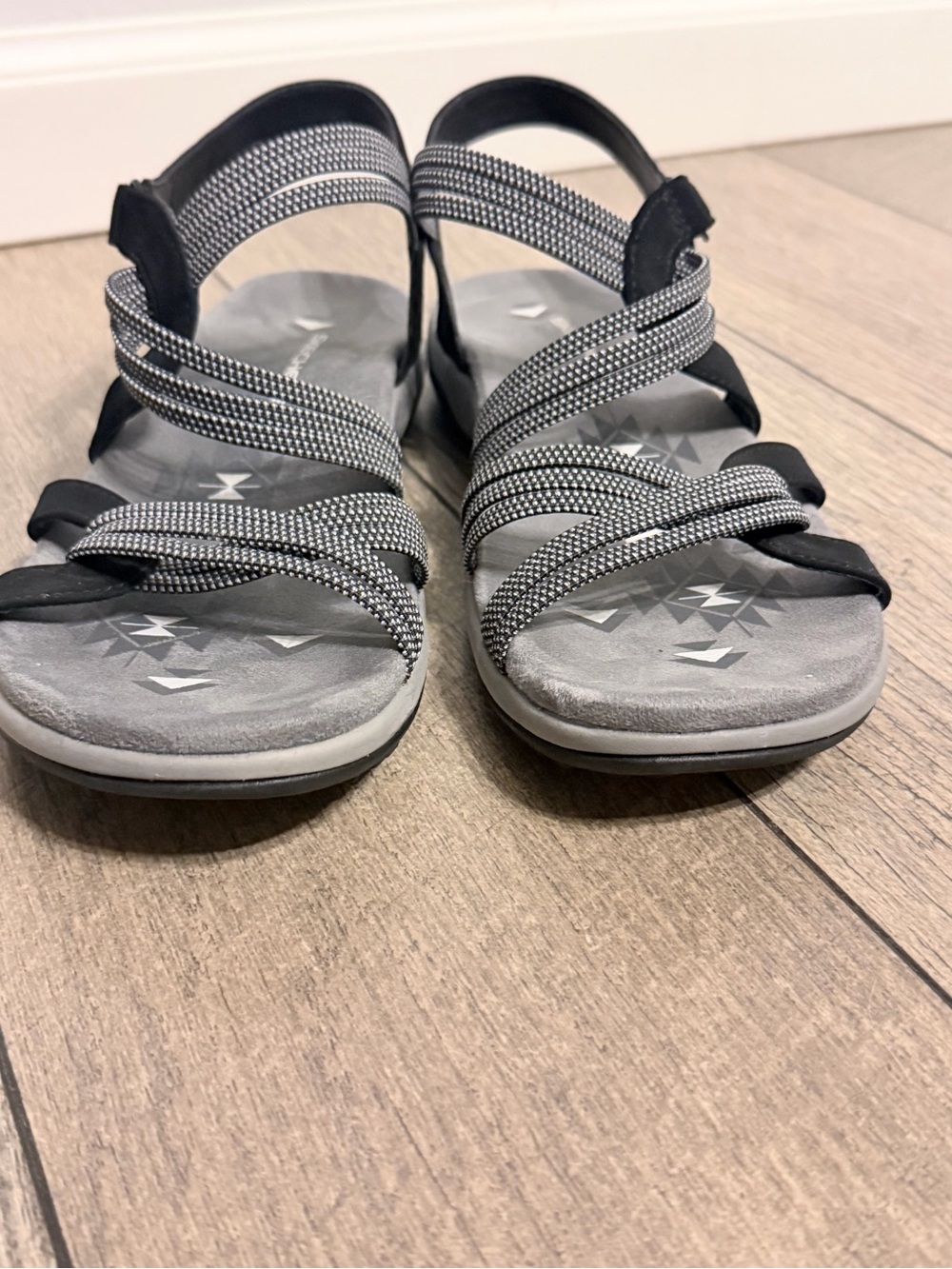 Skechers Women's Black & Gray Strappy Memory Foam Sandals - Picture 11 of 14